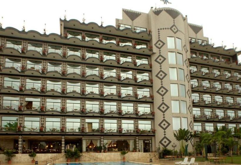 בית מלון כפרי Atlantic Palace