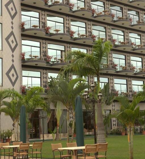 בית מלון כפרי Atlantic Palace