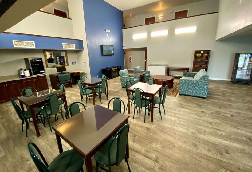 ホテル Baymont By Wyndham Swanton