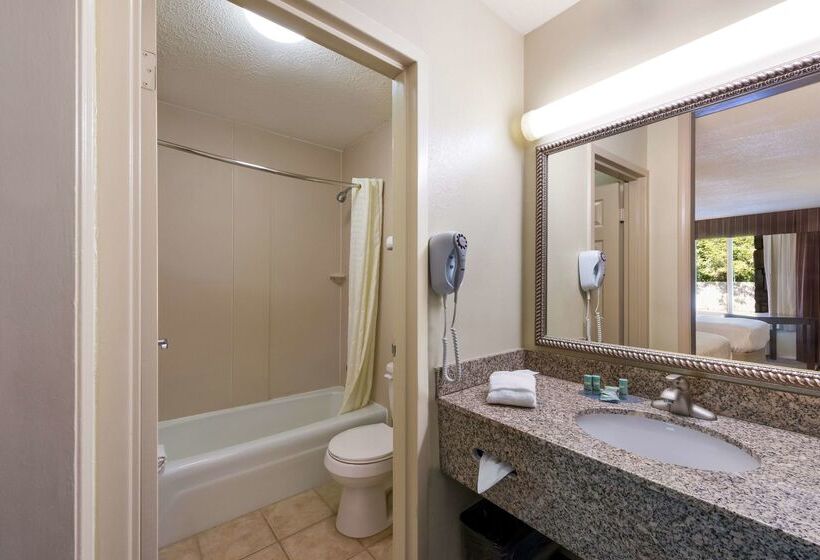 فندق Best Western Mountain Lodge At Banner Elk