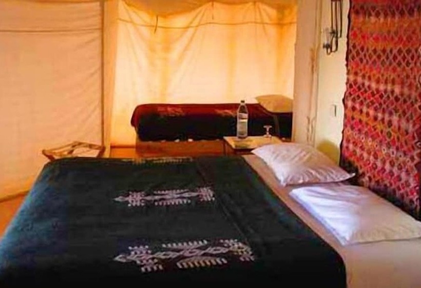 هتل Campement Yadis Ksar Ghilane