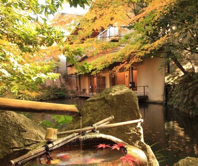 酒店 Chinzanso Tokyo