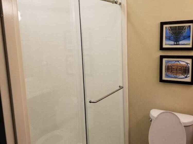 호텔 Comfort Inn & Suites Airport