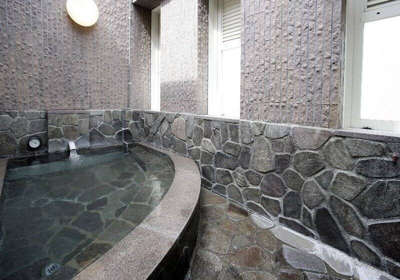 Apa Hotel Yokohama Kannai