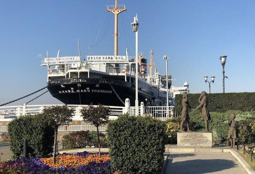 Apa Hotel Yokohama Kannai