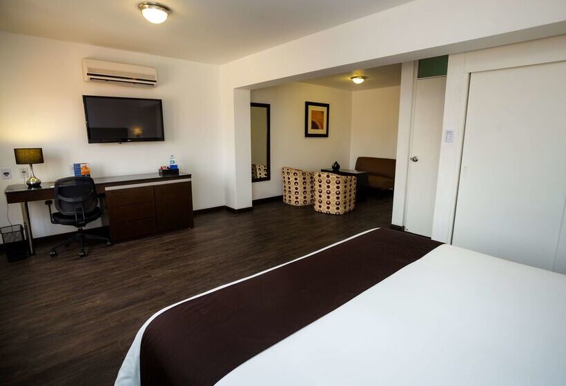 هتل Costa Del Sol Wyndham Chiclayo