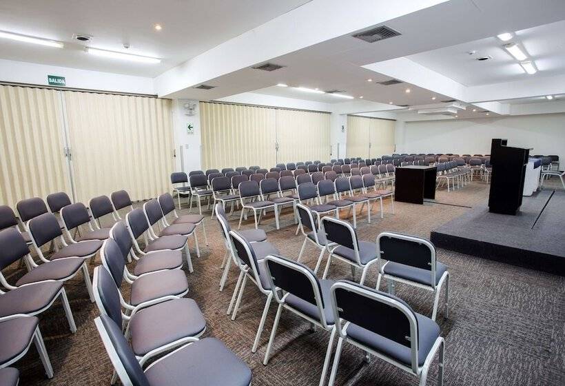 هتل Costa Del Sol Wyndham Chiclayo