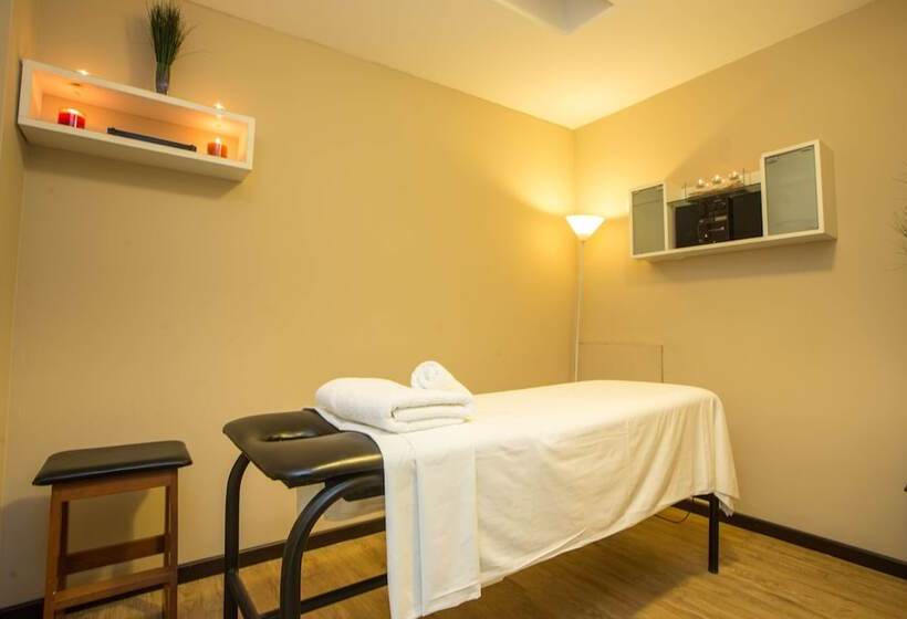 هتل Costa Del Sol Wyndham Chiclayo