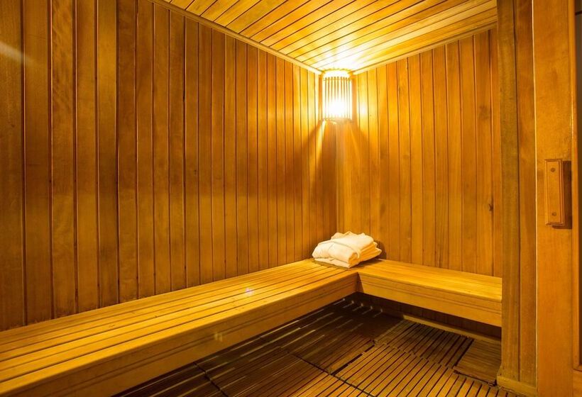 هتل Costa Del Sol Wyndham Chiclayo