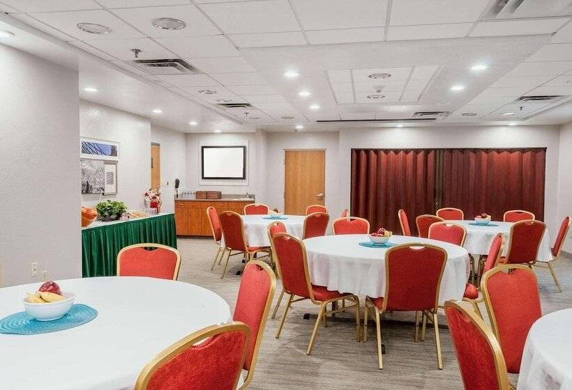 בית מלון כפרי Country Inn & Suites By Radisson, Cookeville, Tn