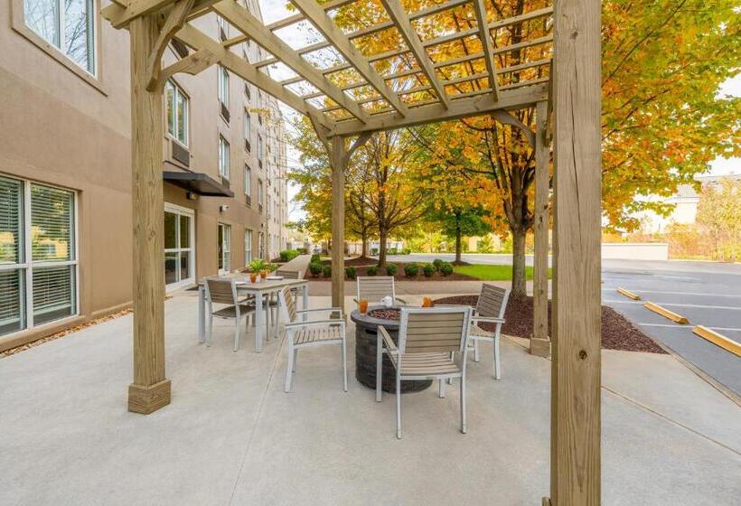 בית מלון כפרי Country Inn & Suites By Radisson, Cookeville, Tn