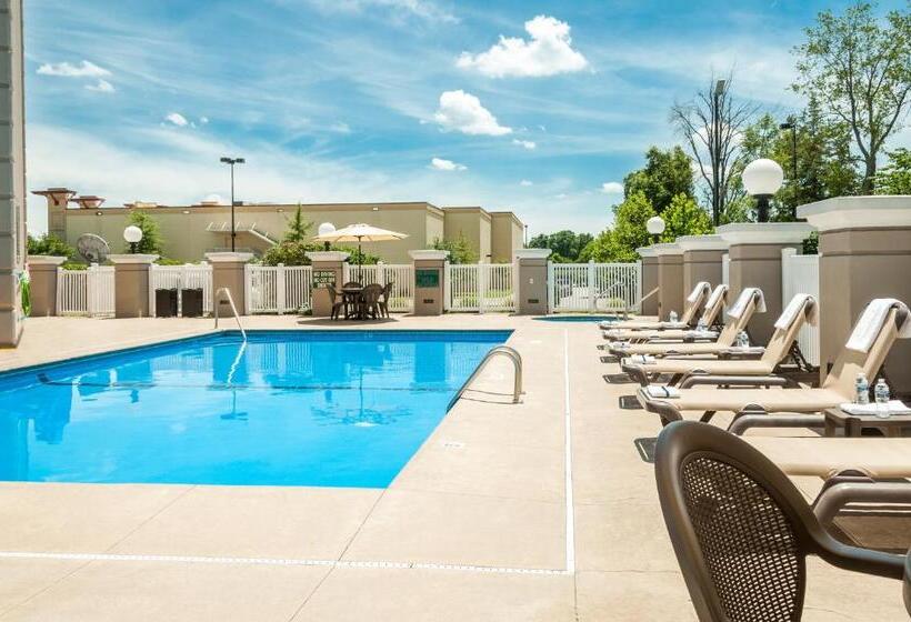 בית מלון כפרי Country Inn & Suites By Radisson, Cookeville, Tn