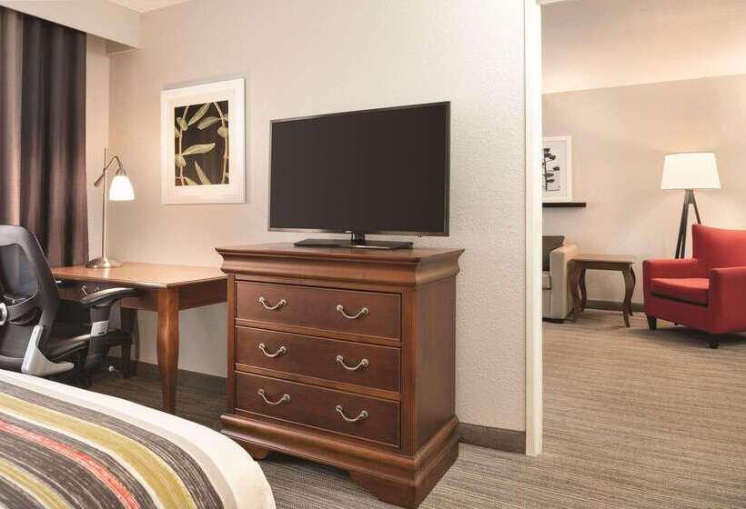 فندق Country Inn & Suites By Radisson, Valparaiso, In