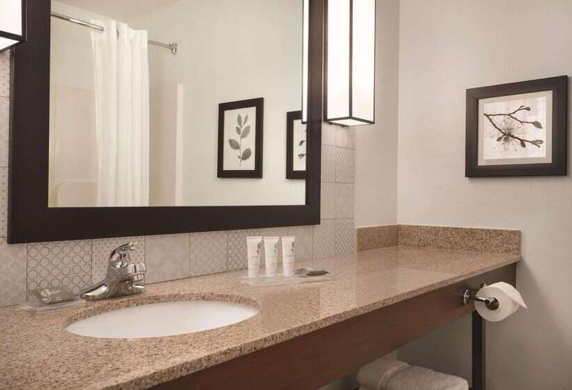 فندق Country Inn & Suites By Radisson, Valparaiso, In