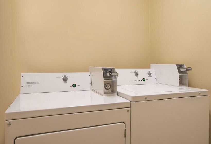 فندق Country Inn & Suites By Radisson, Valparaiso, In