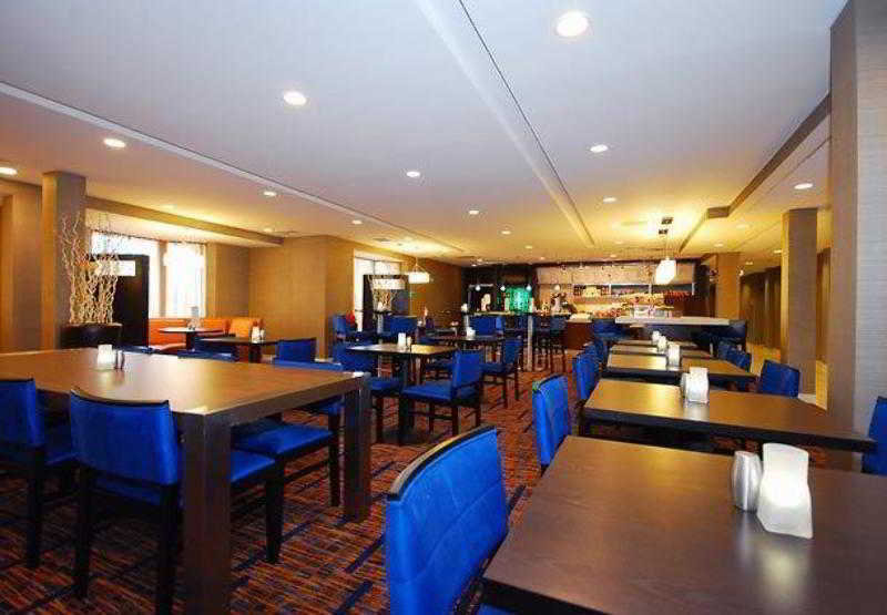 فندق Courtyard Boston Raynham