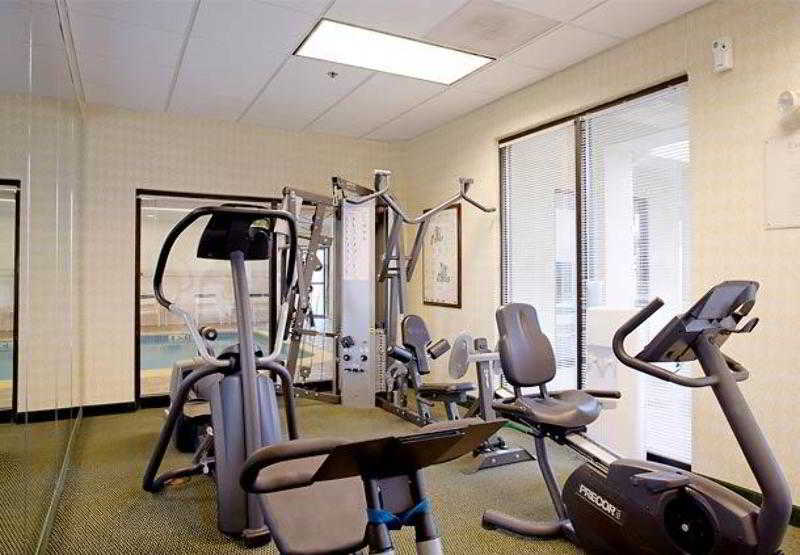 فندق Courtyard Boston Raynham