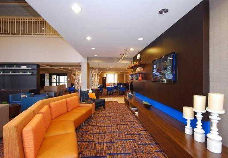 فندق Courtyard Boston Raynham