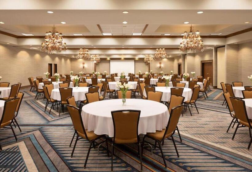 فندق Courtyard Farmington