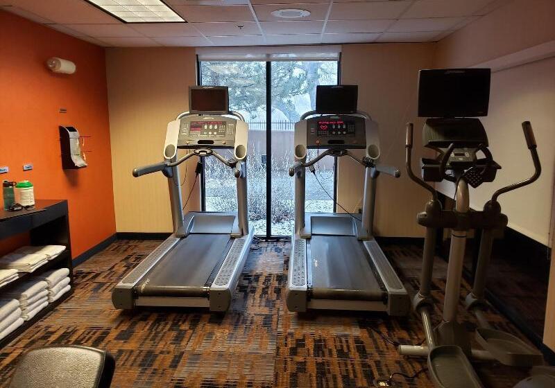 فندق Courtyard Farmington