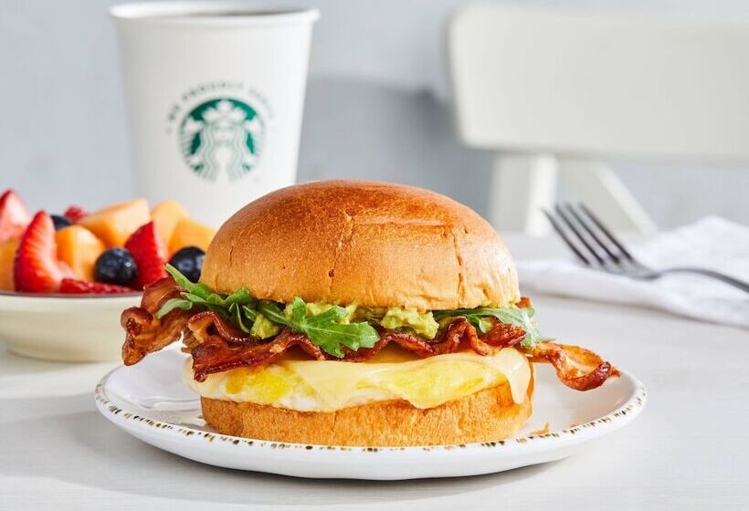 فندق Courtyard By Marriott Milwaukee North/brown Deer