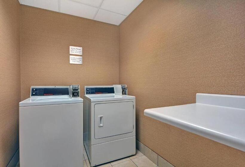 هتل Courtyard Shreveport Airport