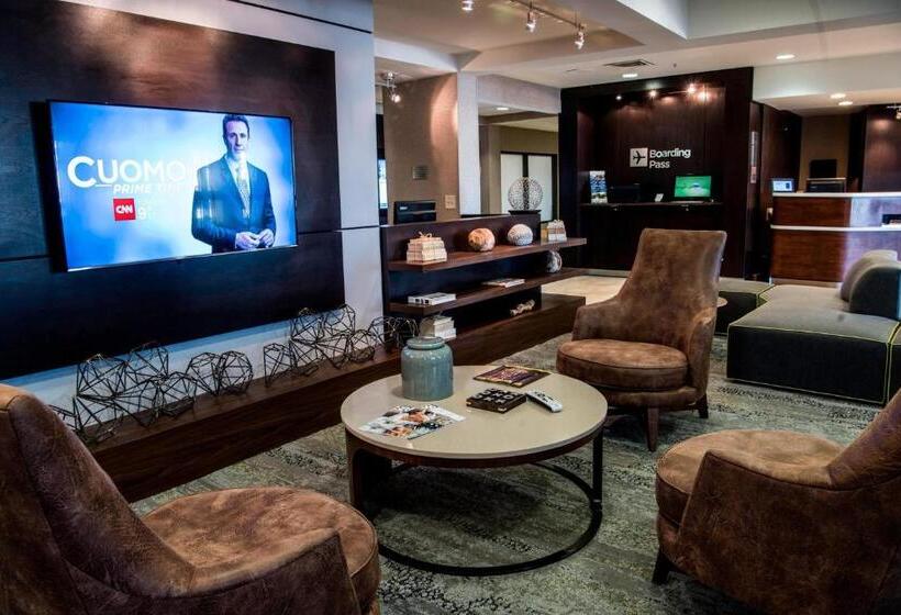 هتل Courtyard Shreveport Airport