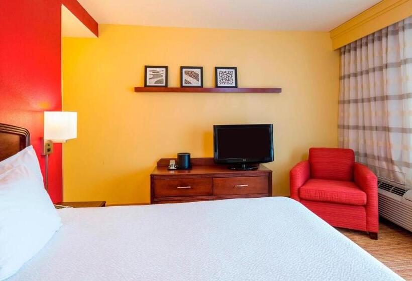 فندق Courtyard Wilmington Brandywine