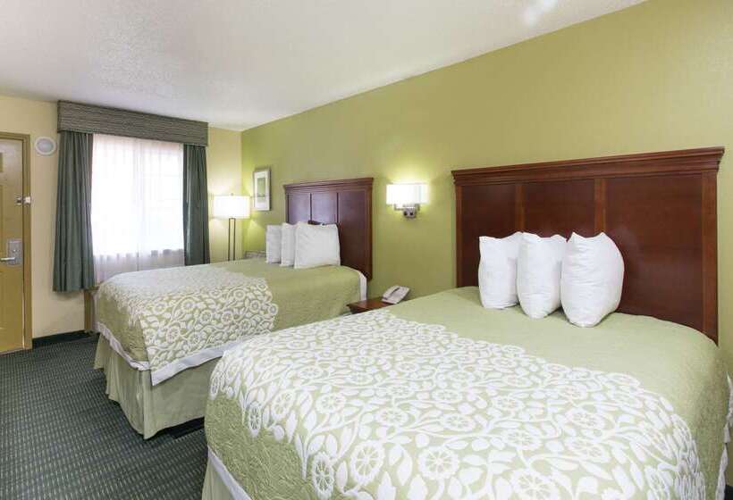 فندق Days Inn & Suites By Wyndham Big Spring