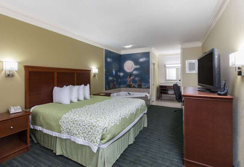 فندق Days Inn & Suites By Wyndham Big Spring