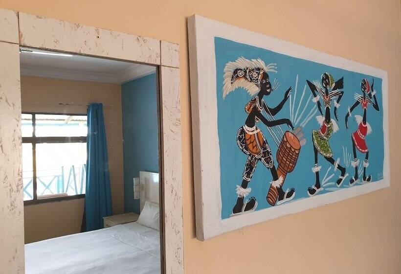 هتل Djembe Beach Resort