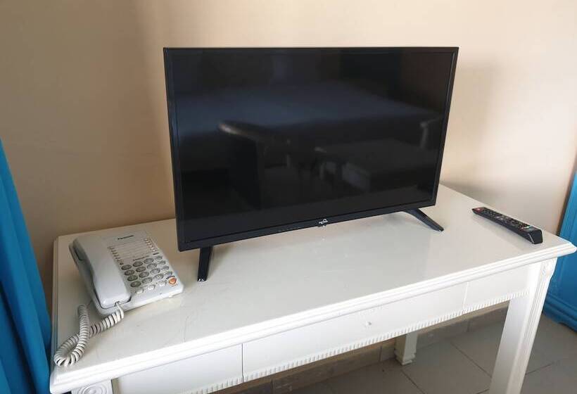 هتل Djembe Beach Resort