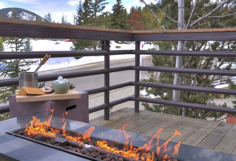 هتل Alpenrock Breckenridge, Curio Collection By Hilton