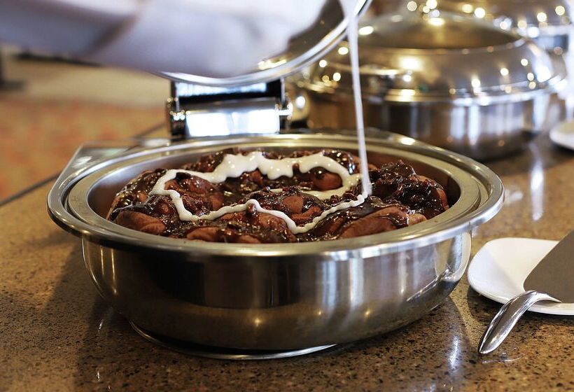 Отель Alpenrock Breckenridge, Curio Collection By Hilton