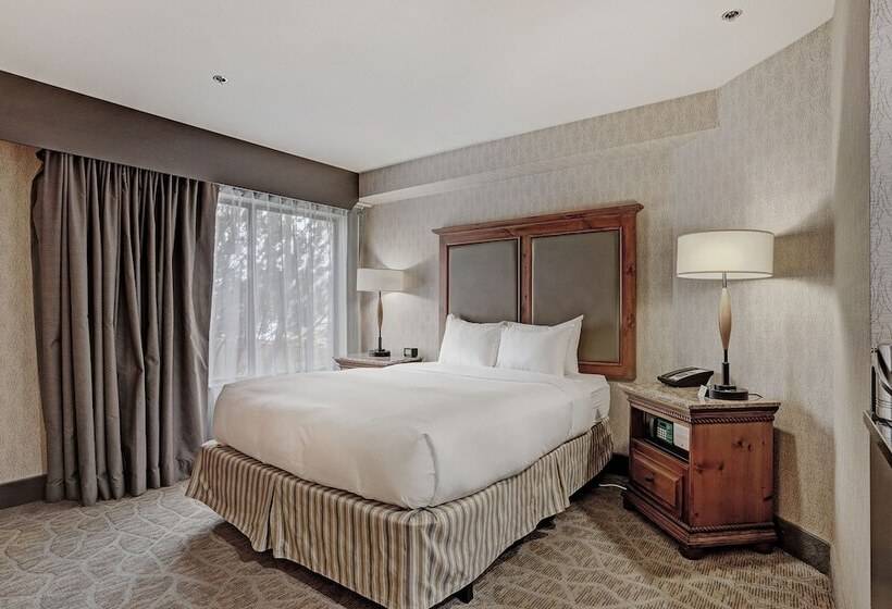 Отель Alpenrock Breckenridge, Curio Collection By Hilton