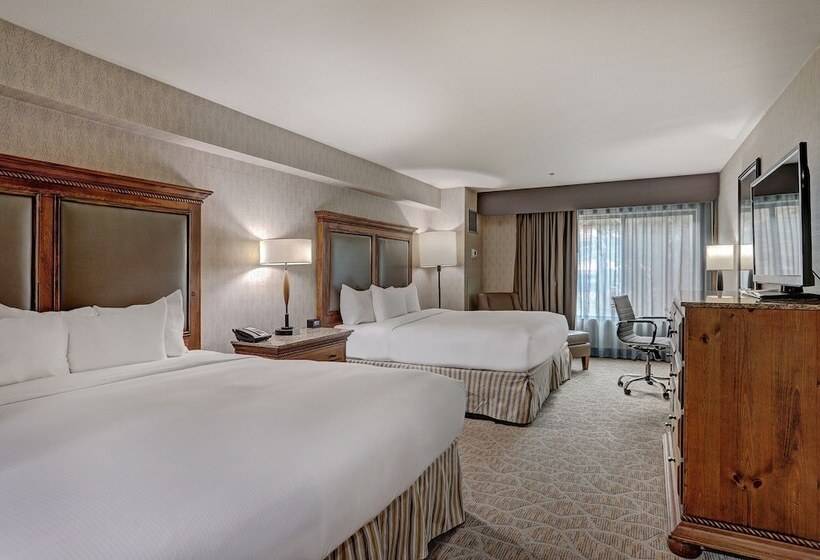 Отель Alpenrock Breckenridge, Curio Collection By Hilton