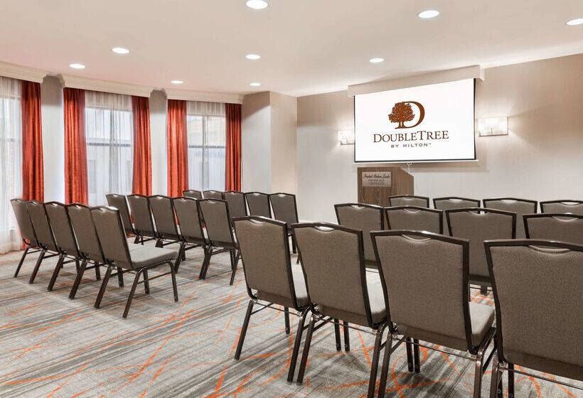 Отель President Abraham Lincoln Springfield   Doubletree By Hilton