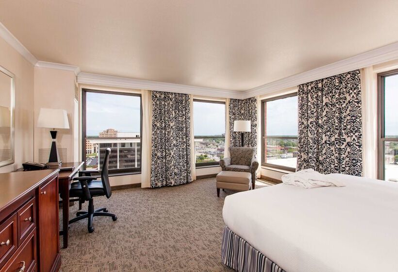 Отель President Abraham Lincoln Springfield   Doubletree By Hilton