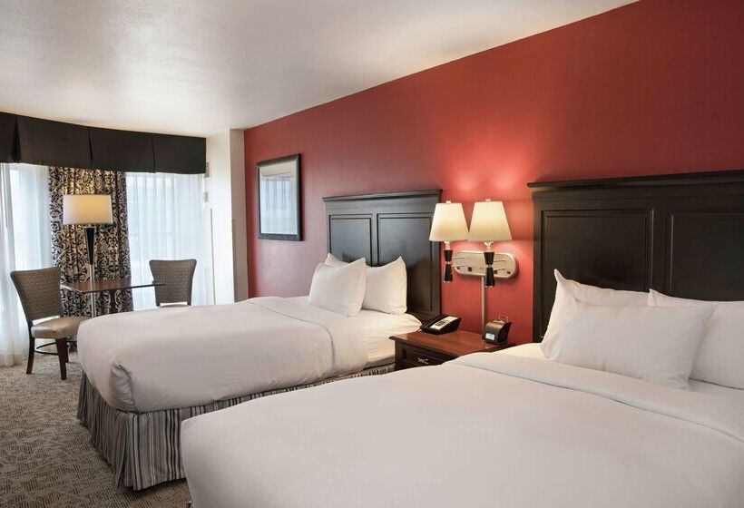 هتل President Abraham Lincoln Springfield   Doubletree By Hilton