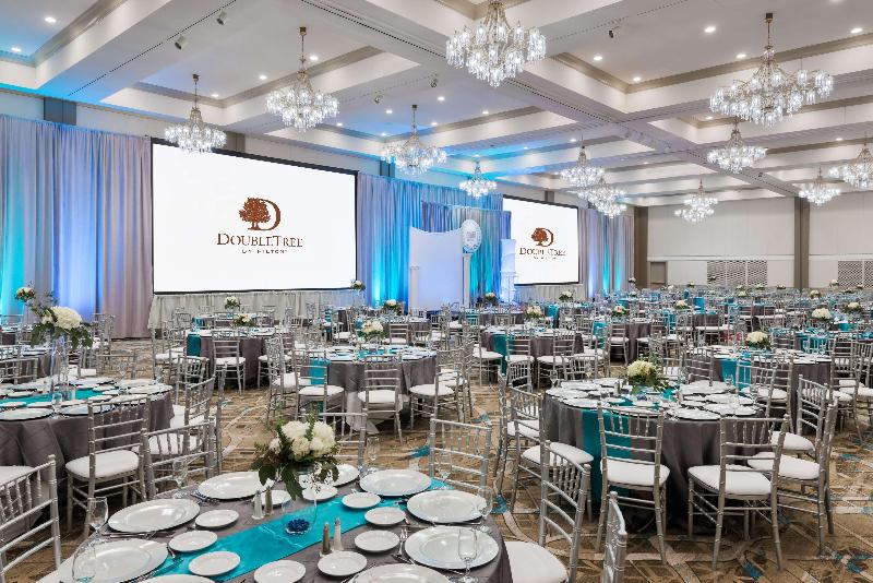 هتل President Abraham Lincoln Springfield   Doubletree By Hilton