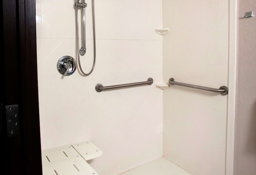 هتل President Abraham Lincoln Springfield   Doubletree By Hilton