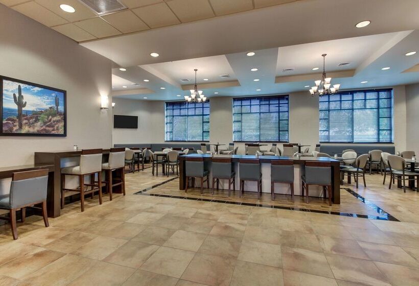 هتل Drury Inn & Suites Phoenix Happy Valley
