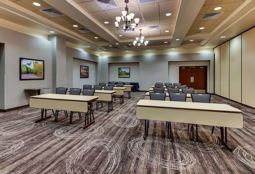 هتل Drury Inn & Suites Phoenix Happy Valley