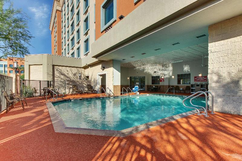 هتل Drury Inn & Suites Phoenix Happy Valley