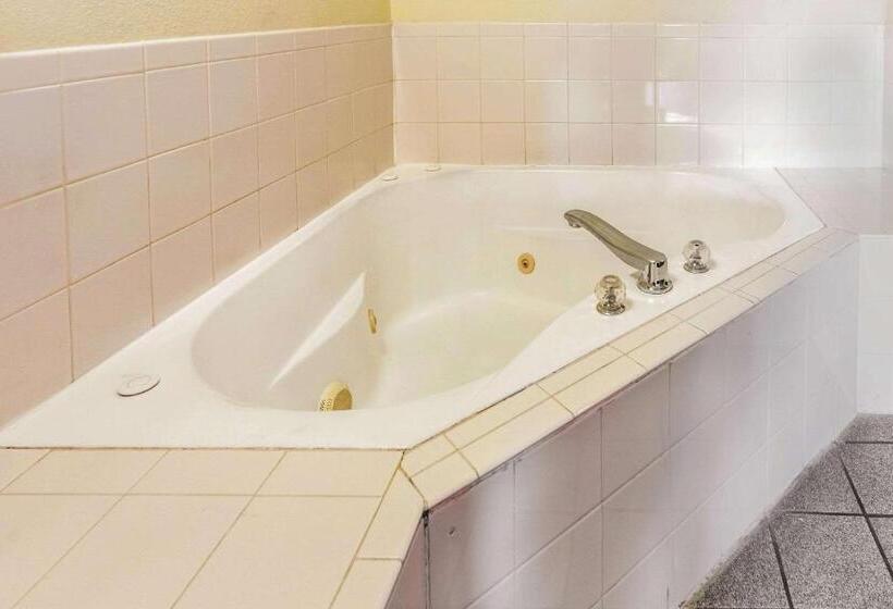 فندق Econo Lodge Laurel