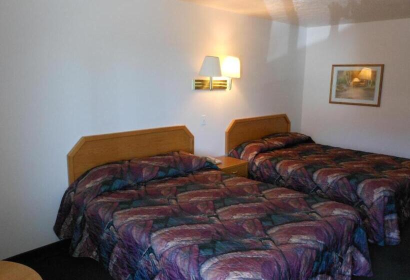 Отель Economy Inn & Suites