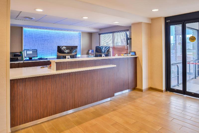 酒店 Fairfield Inn Rochester Airport