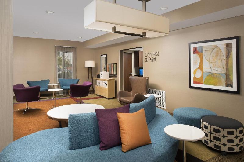 ホテル Fairfield Inn & Suites By Marriott Albuquerque Airport