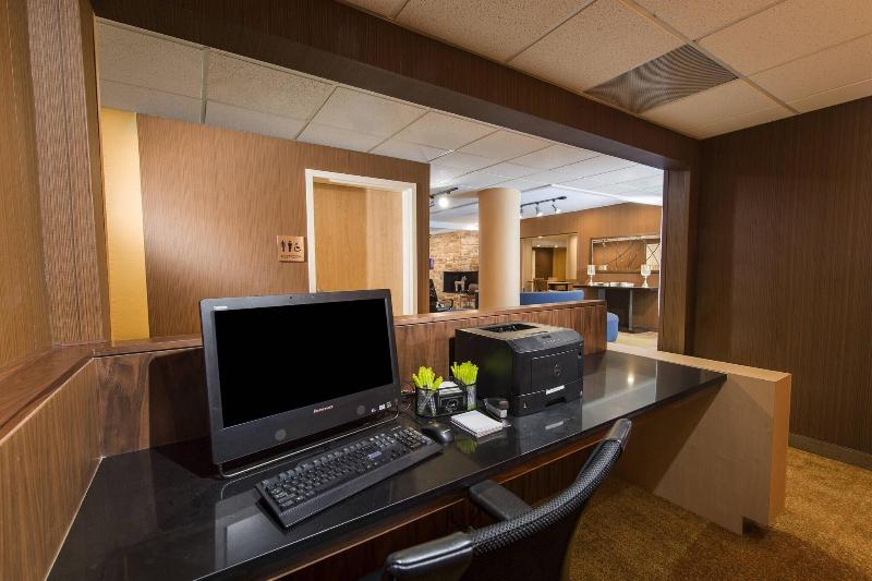فندق Fairfield Inn & Suites By Marriott Fort Myers Cape Coral