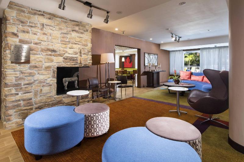 فندق Fairfield Inn & Suites By Marriott Fort Myers Cape Coral